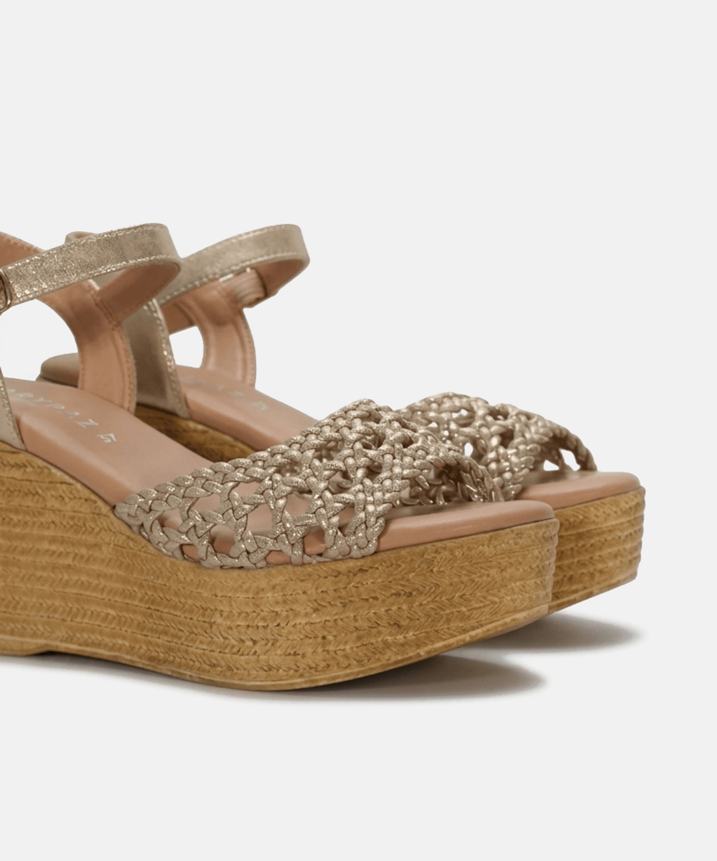 Sandalia plataforma sport image number null